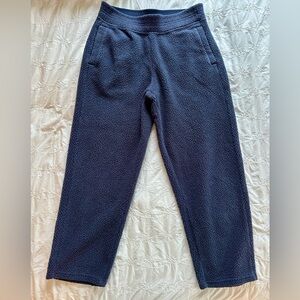 Patagonia Dark Cropped Sherpa Sweatpants